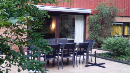 Tuin gesnoeid en met hogedruk gereinigd